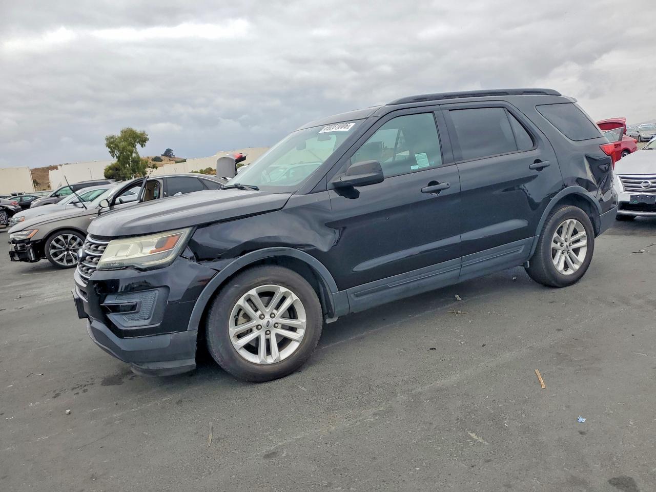 Photo of the 2017 FORD EXPLORER