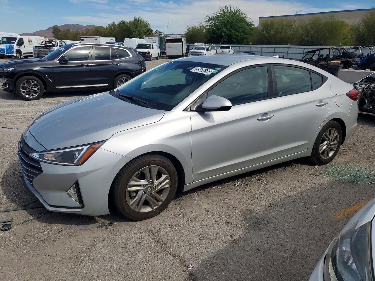 Photo of the 2019 HYUNDAI ELANTRA SEL