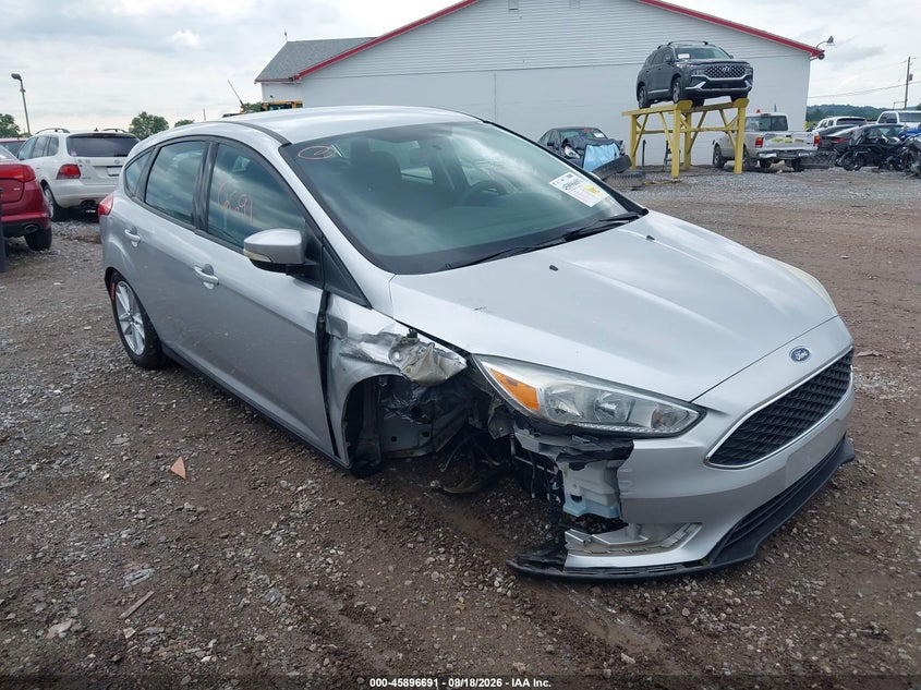 Photo of the 2016 FORD FOCUS SE