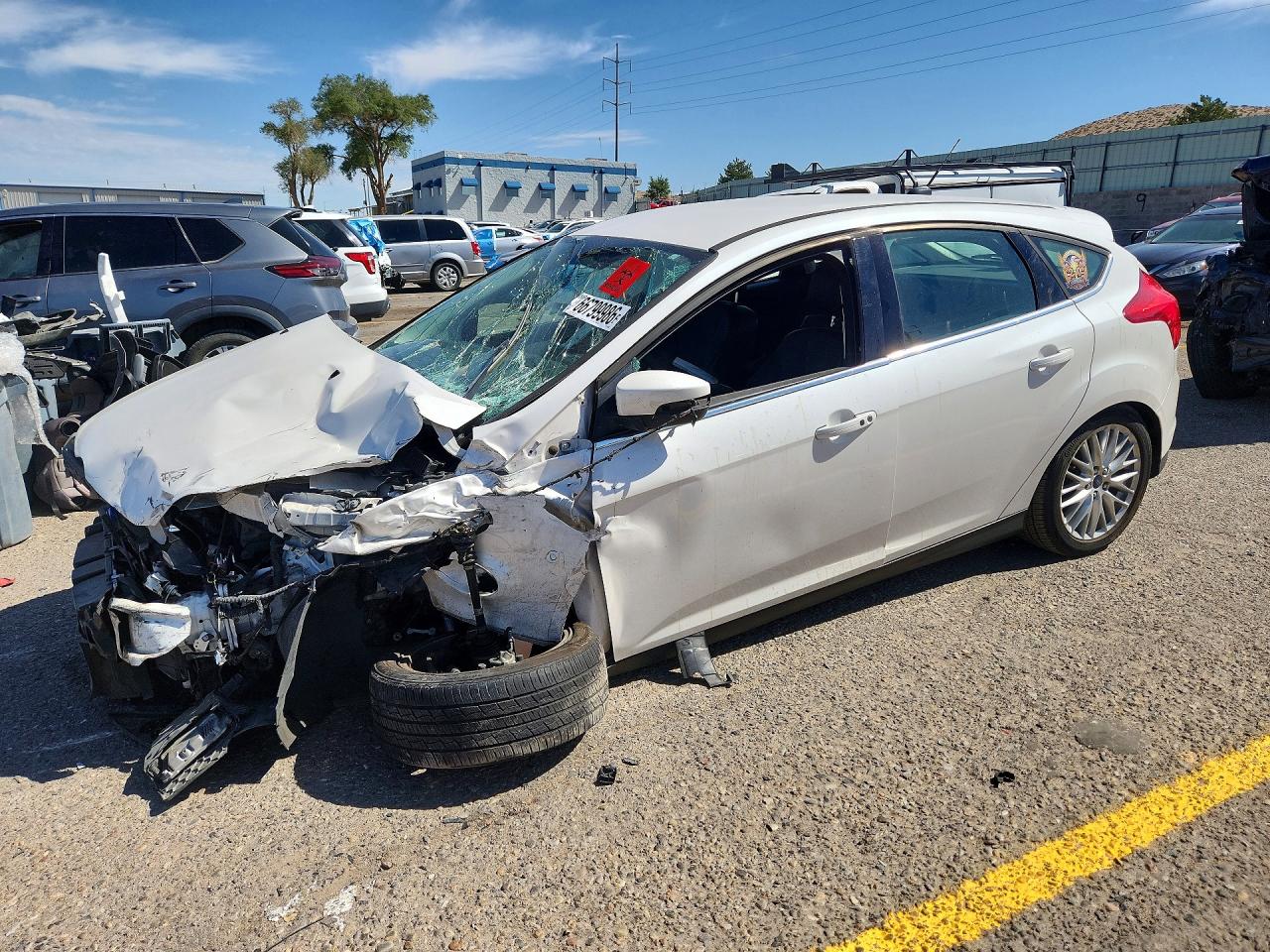 Photo of the 2013 FORD FOCUS TITANIUM