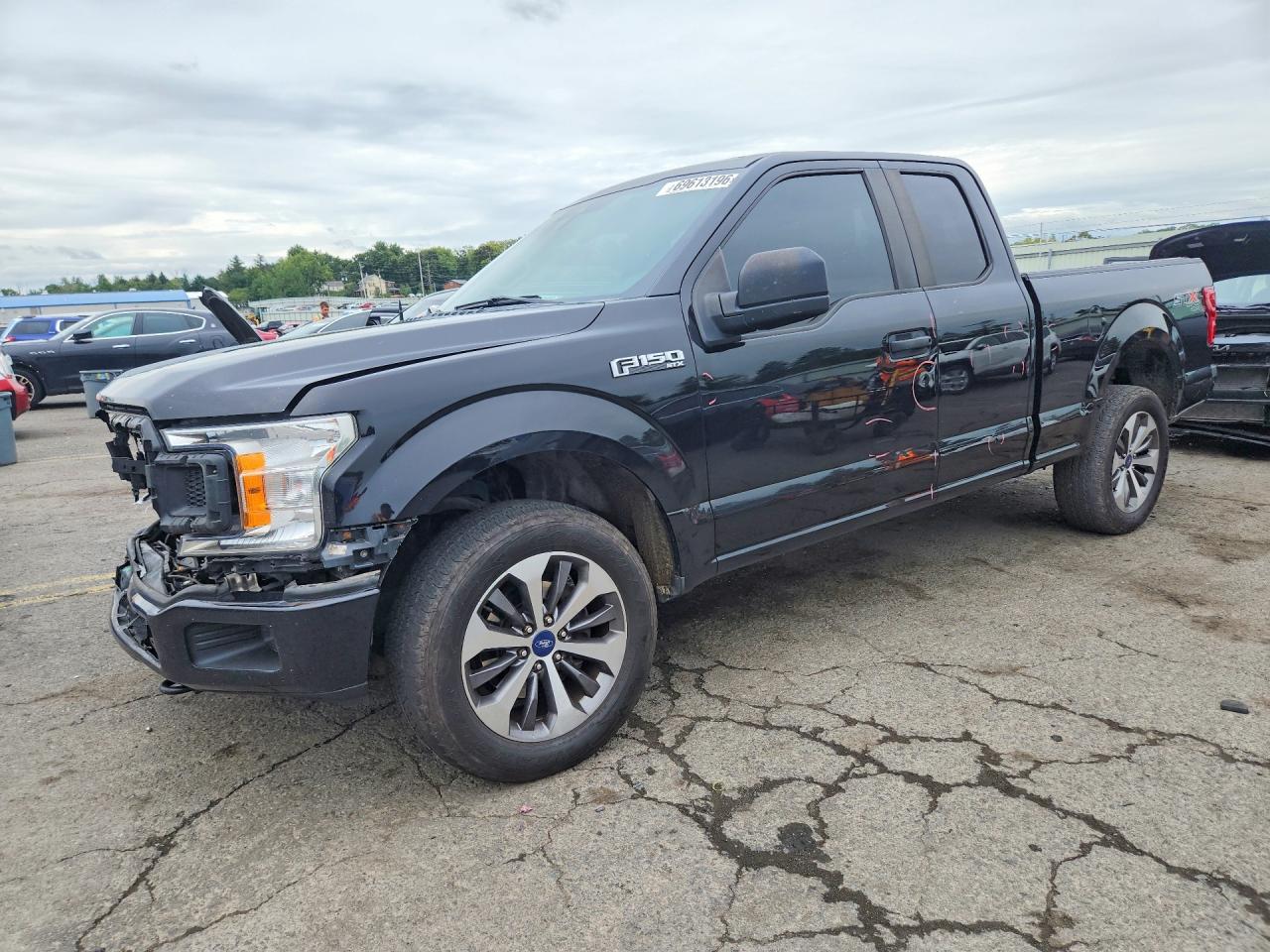 Photo of the 2019 FORD F150 SUPER CAB