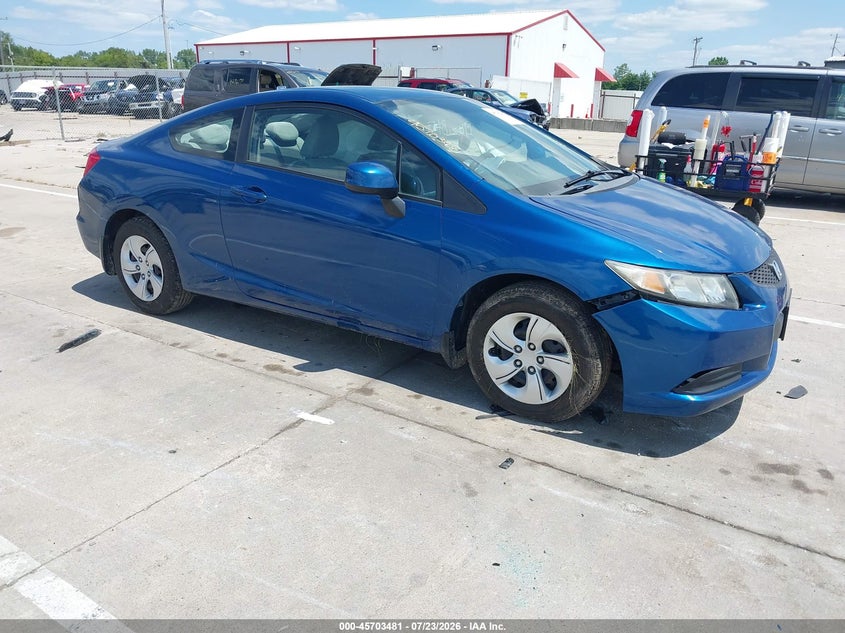 Photo of the 2013 HONDA CIVIC LX