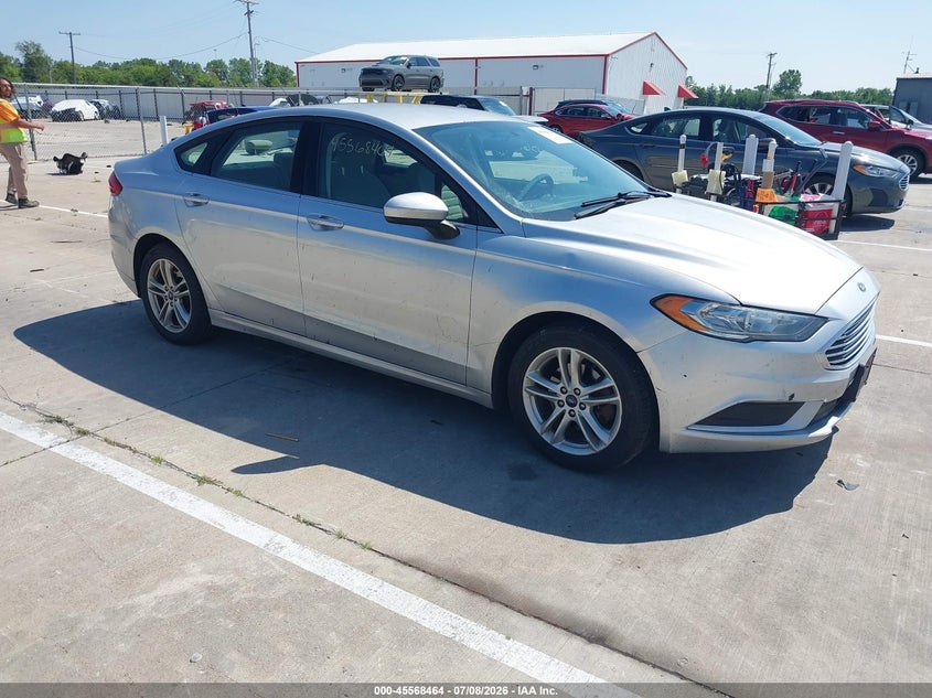 Photo of the 2018 FORD FUSION SE