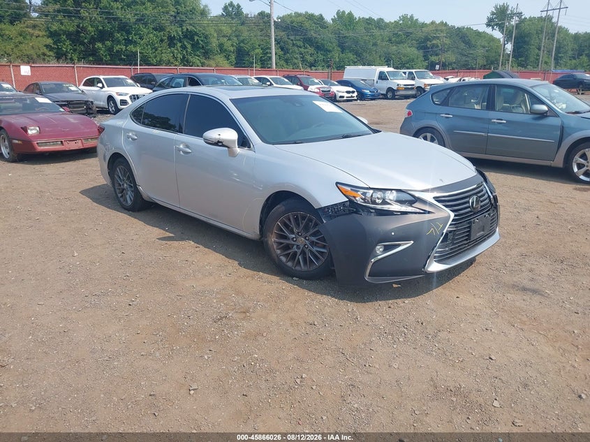 Photo of the 2018 LEXUS ES 350