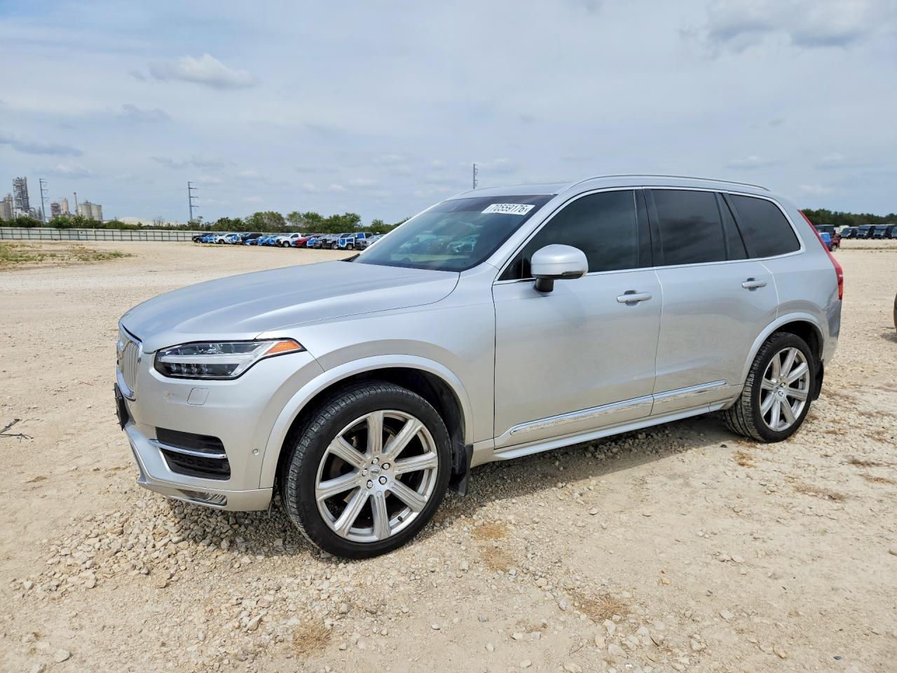 Photo of the 2016 VOLVO XC90 T6