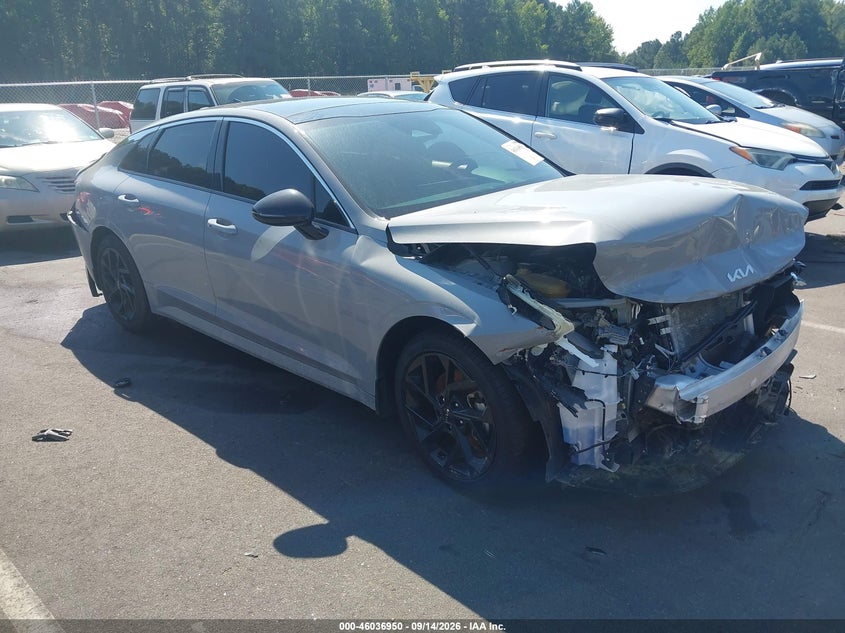 Photo of the 2024 KIA K5 GT-LINE