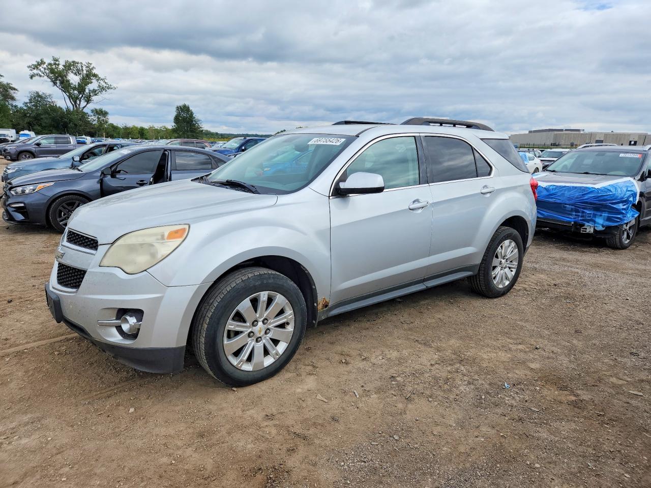 Photo of the 2011 CHEVROLET EQUINOX LT