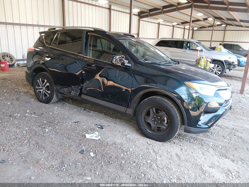 Photo of the 2017 TOYOTA RAV4 LE