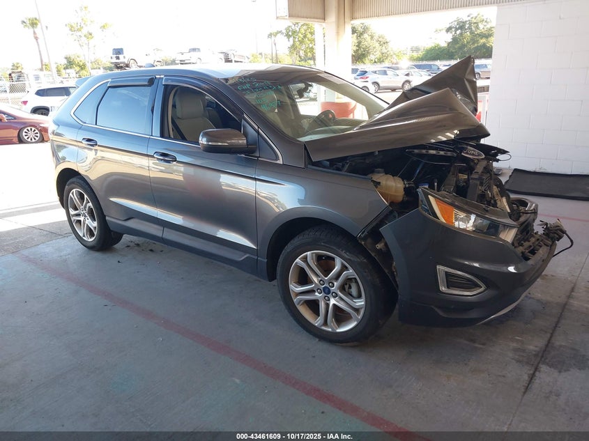 Photo of the 2018 FORD EDGE TITANIUM