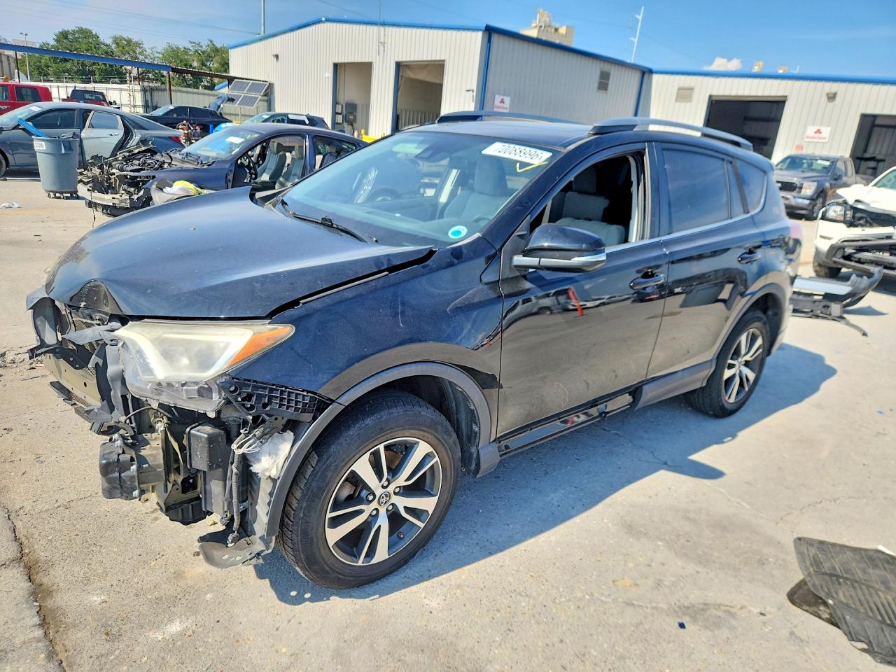 Photo of the 2017 TOYOTA RAV4 XLE