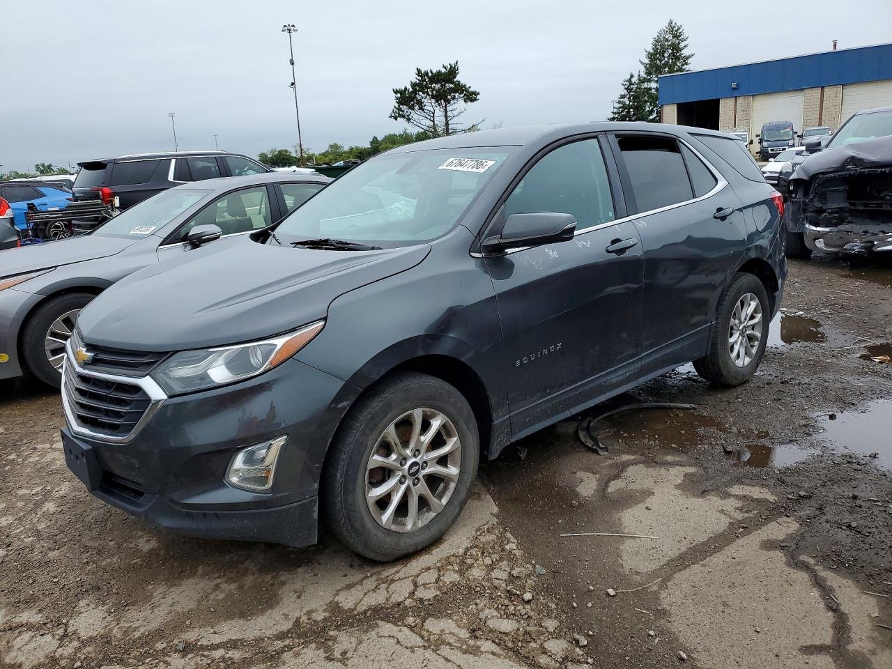 Photo of the 2018 CHEVROLET EQUINOX LT