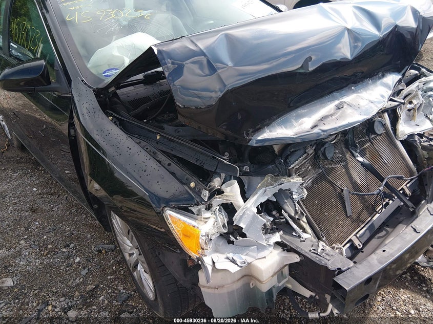 Photo of the 2012 TOYOTA CAMRY LE