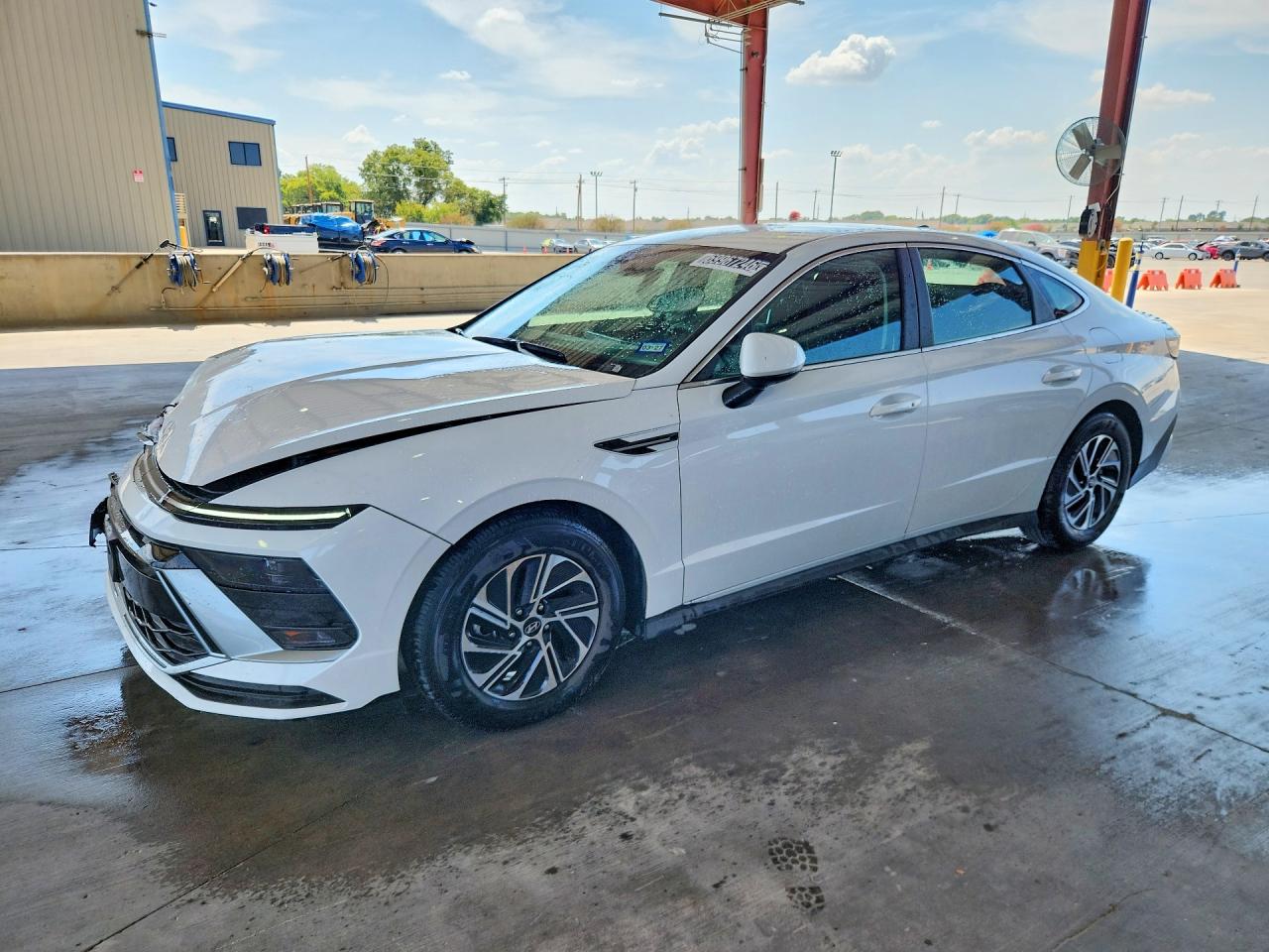 Photo of the 2026 HYUNDAI SONATA HYBRID BLUE