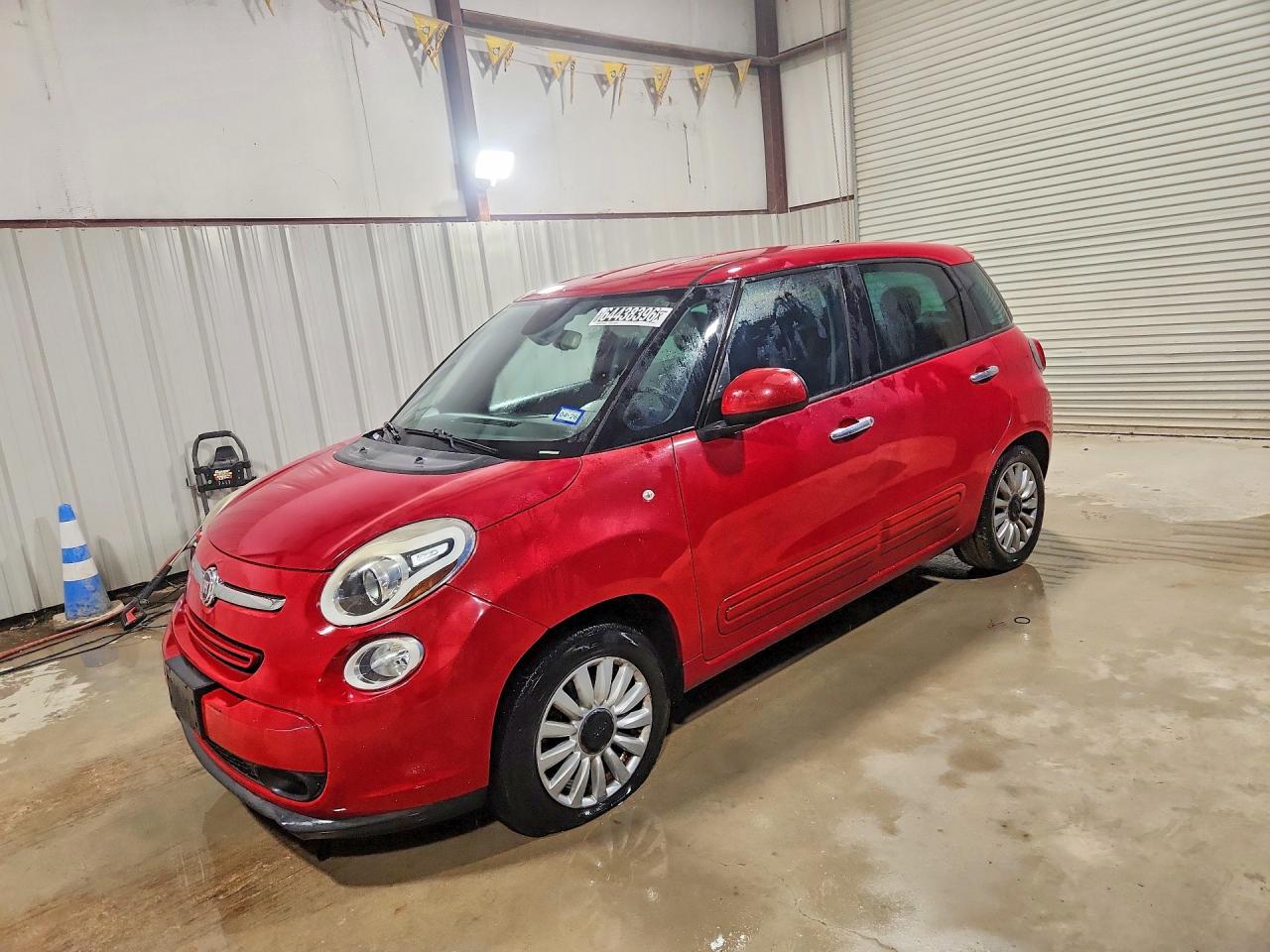 Photo of the 2017 FIAT 500L POP
