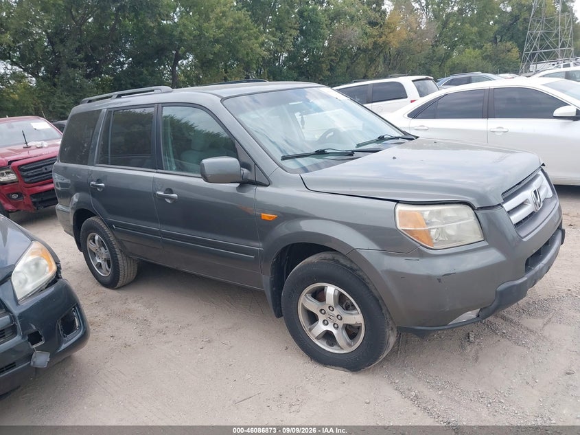 Photo of the 2007 HONDA PILOT EX
