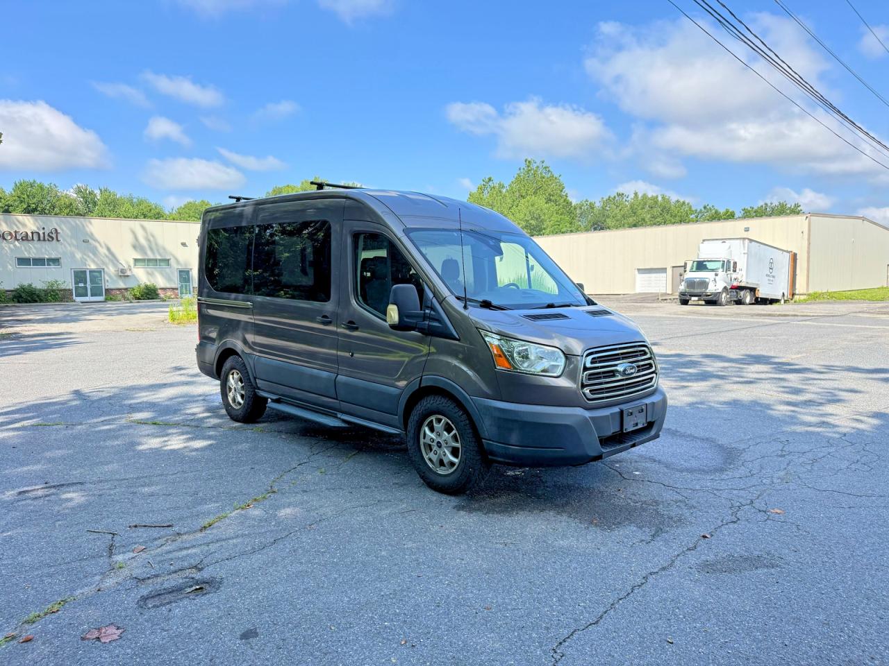 Photo of the 2015 FORD TRANSIT T-150