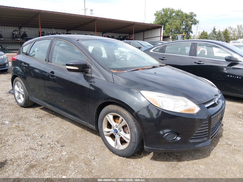 Photo of the 2013 FORD FOCUS SE