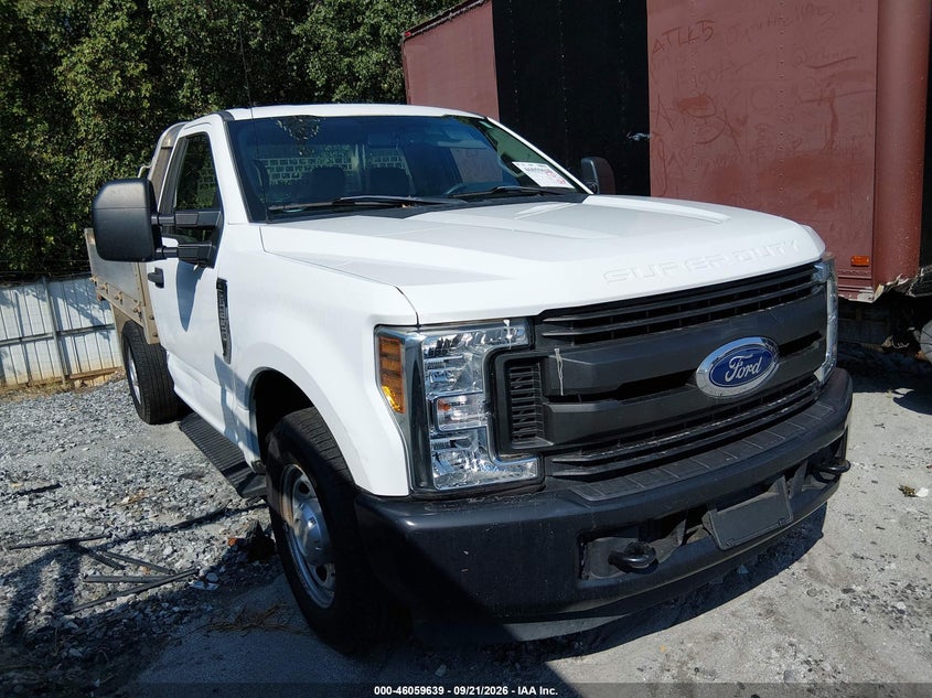 Photo of the 2019 FORD F-250 XL