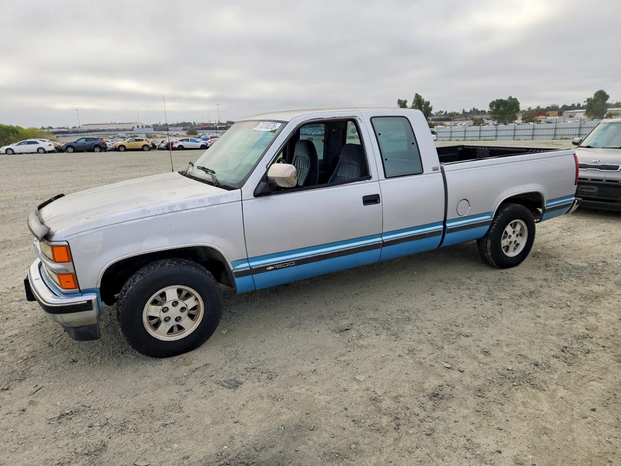 Photo of the 1994 CHEVROLET GMT-400 C1500