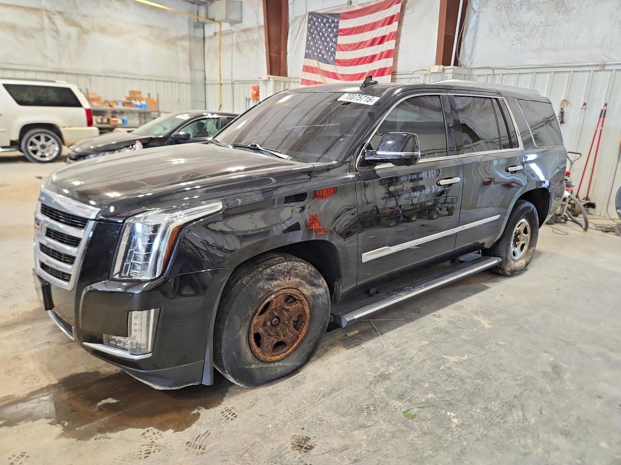 Photo of the 2016 CADILLAC ESCALADE PREMIUM