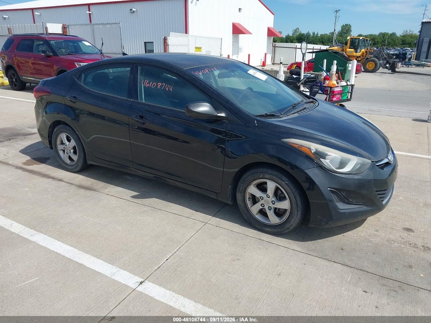 Photo of the 2014 HYUNDAI ELANTRA SE