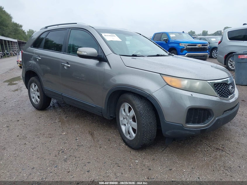 Photo of the 2011 KIA SORENTO LX V6