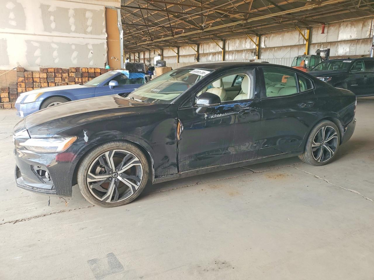 Photo of the 2024 VOLVO S60 PLUS