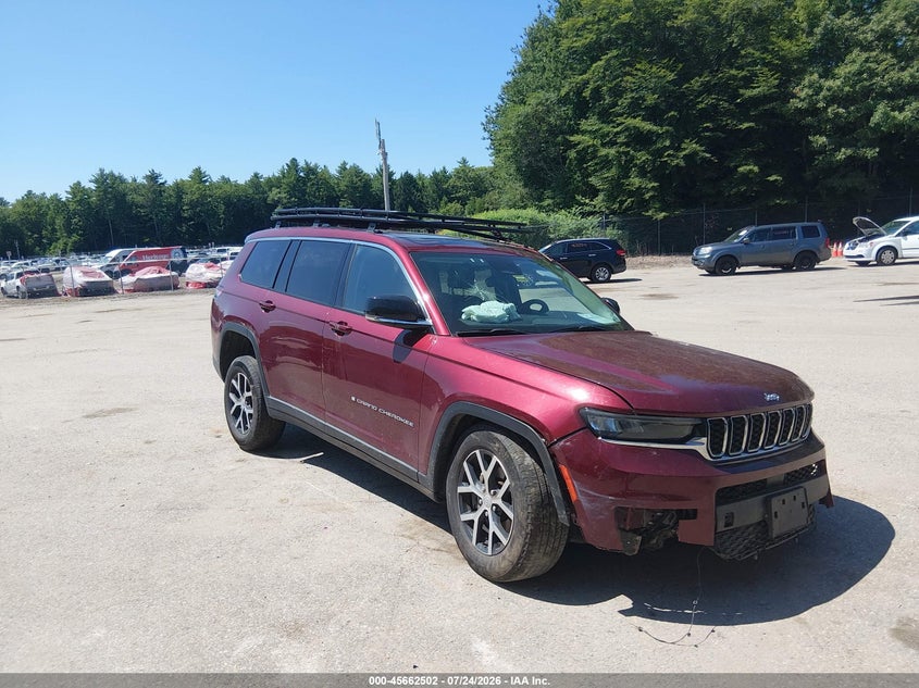 Photo of the 2023 JEEP GRAND CHEROKEE L LIMITED 4X4