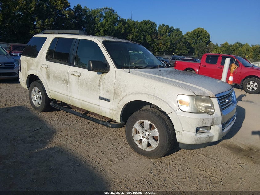 Photo of the 2008 FORD EXPLORER XLT