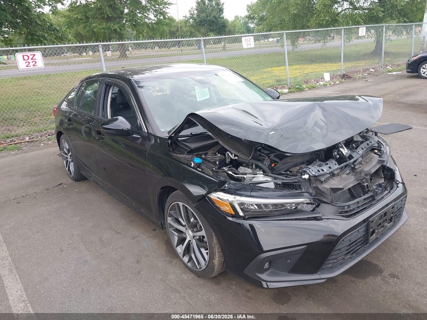 Photo of the 2024 HONDA CIVIC TOURING