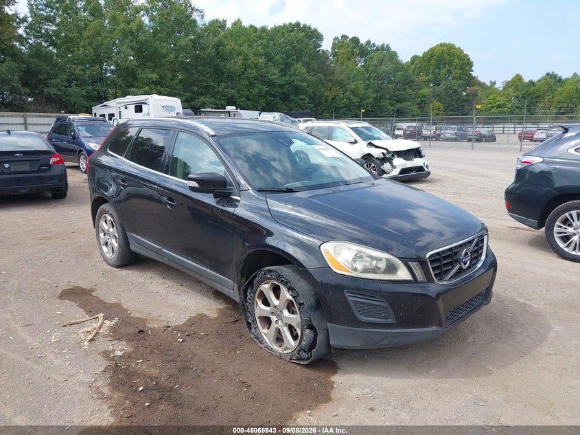 Photo of the 2012 VOLVO XC60 3.2 PLATINUM