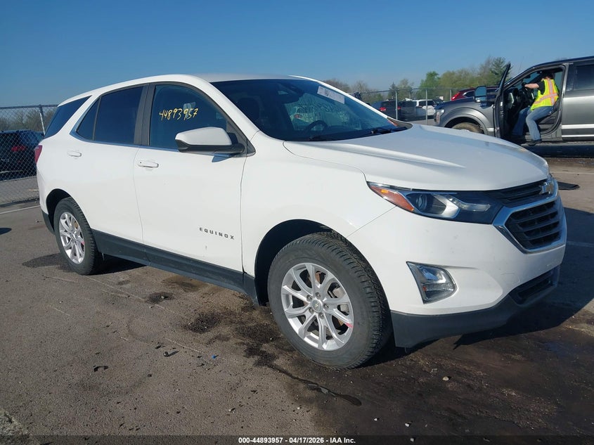 Photo of the 2021 CHEVROLET EQUINOX AWD LT