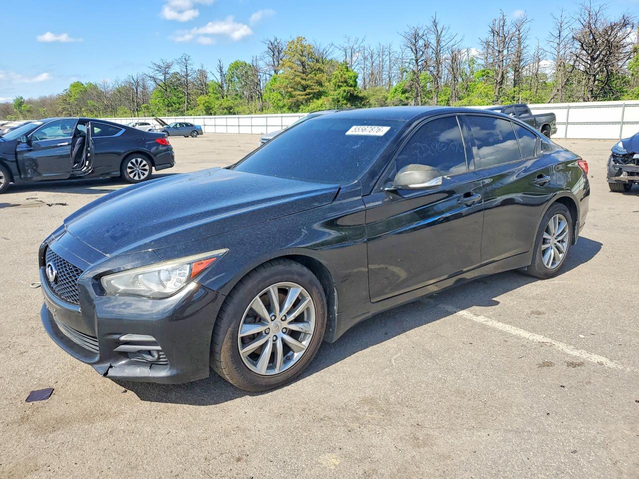 Photo of the 2016 INFINITI Q50 PREMIUM