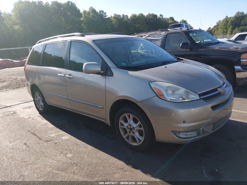 Photo of the 2005 TOYOTA SIENNA XLE LIMITED