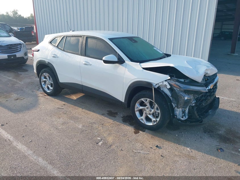 Photo of the 2025 CHEVROLET TRAX FWD LS