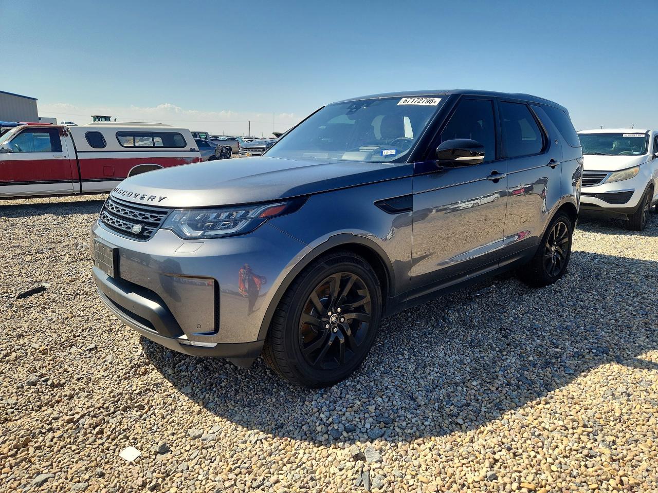 Photo of the 2017 LAND ROVER DISCOVERY HSE