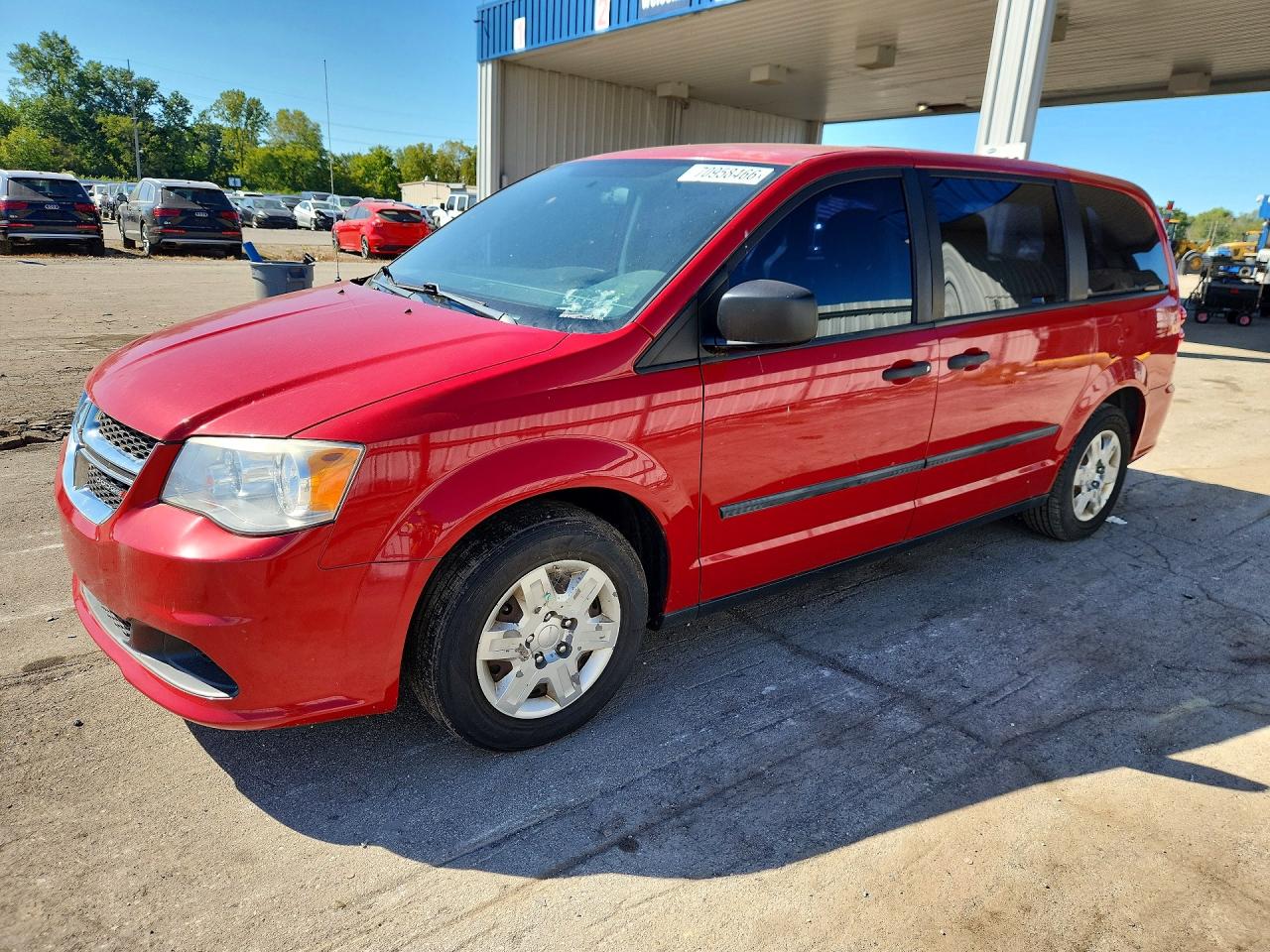Photo of the 2013 DODGE GRAND CARAVAN SE