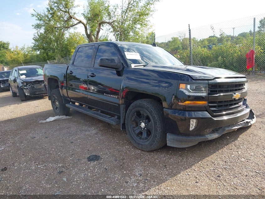 Photo of the 2018 CHEVROLET SILVERADO 1500 2LT