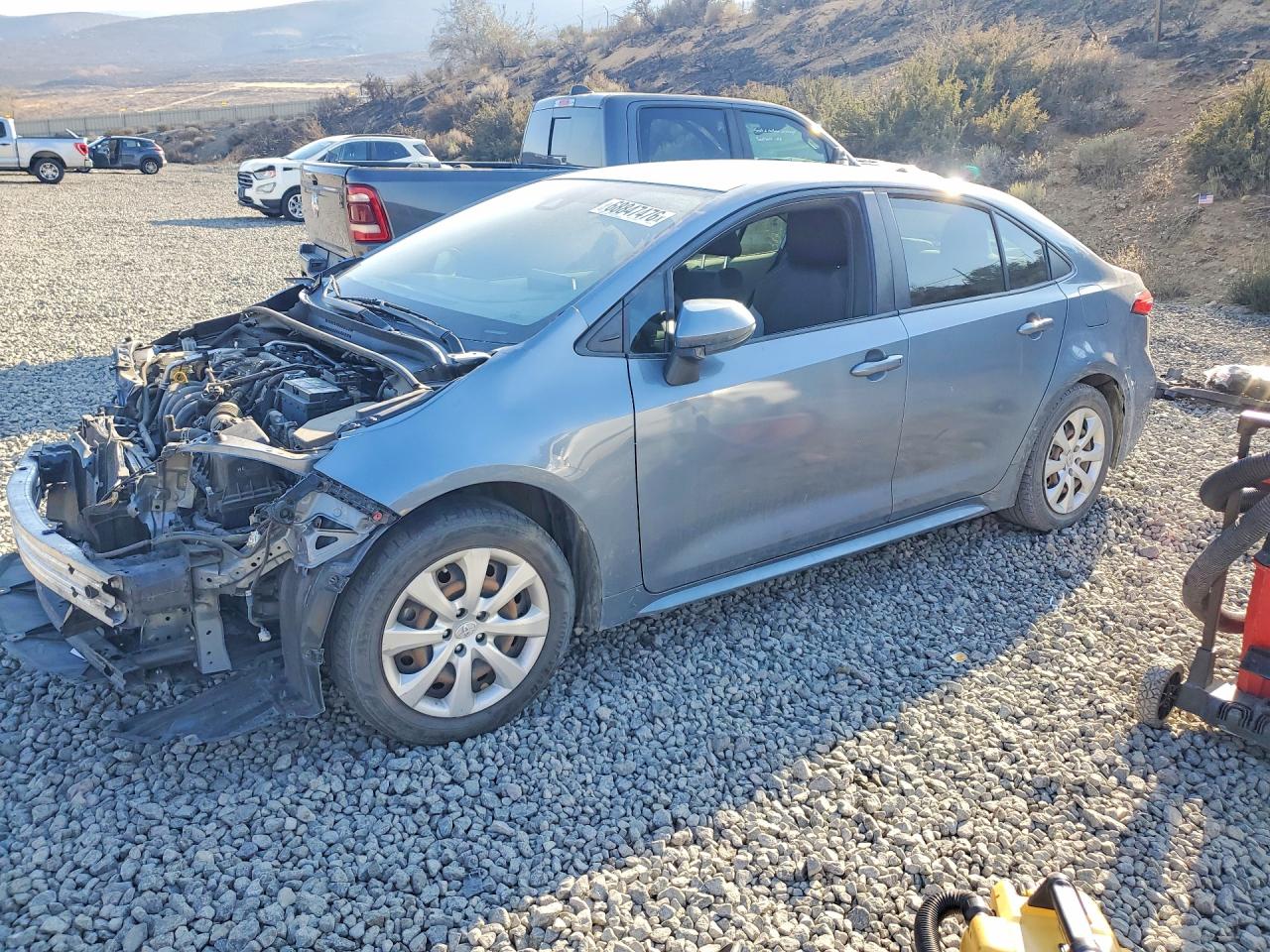 Photo of the 2021 TOYOTA COROLLA LE