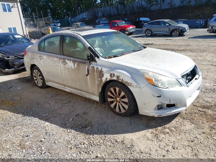 Photo of the 2010 SUBARU LEGACY LIMITED MOON