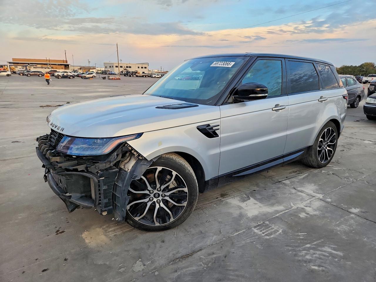 Photo of the 2022 LAND ROVER RANGE ROVER SPORT HSE SILVER EDITION