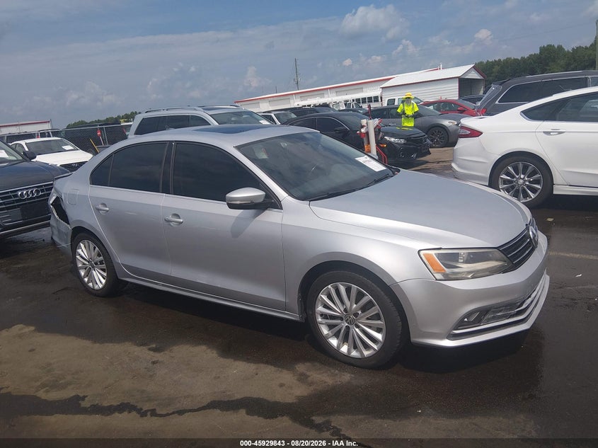 Photo of the 2015 VOLKSWAGEN JETTA 1.8T SE
