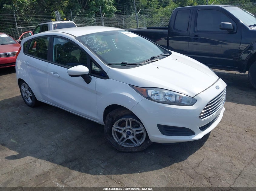 Photo of the 2017 FORD FIESTA SE