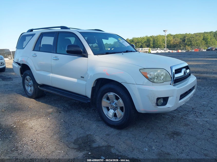 Photo of the 2007 TOYOTA 4RUNNER SR5