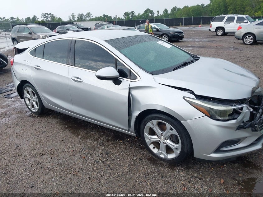 Photo of the 2017 CHEVROLET CRUZE PREMIER AUTO