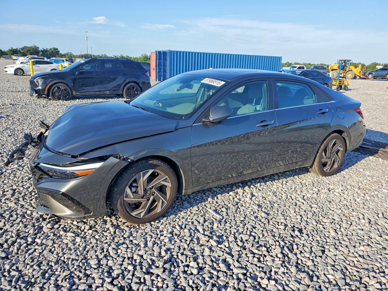Photo of the 2025 HYUNDAI ELANTRA SEL