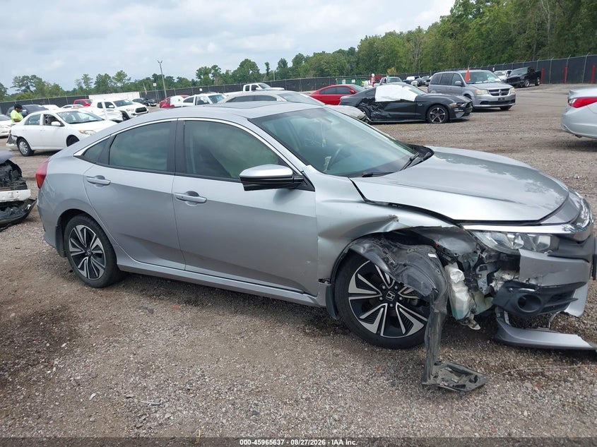 Photo of the 2018 HONDA CIVIC EX-L