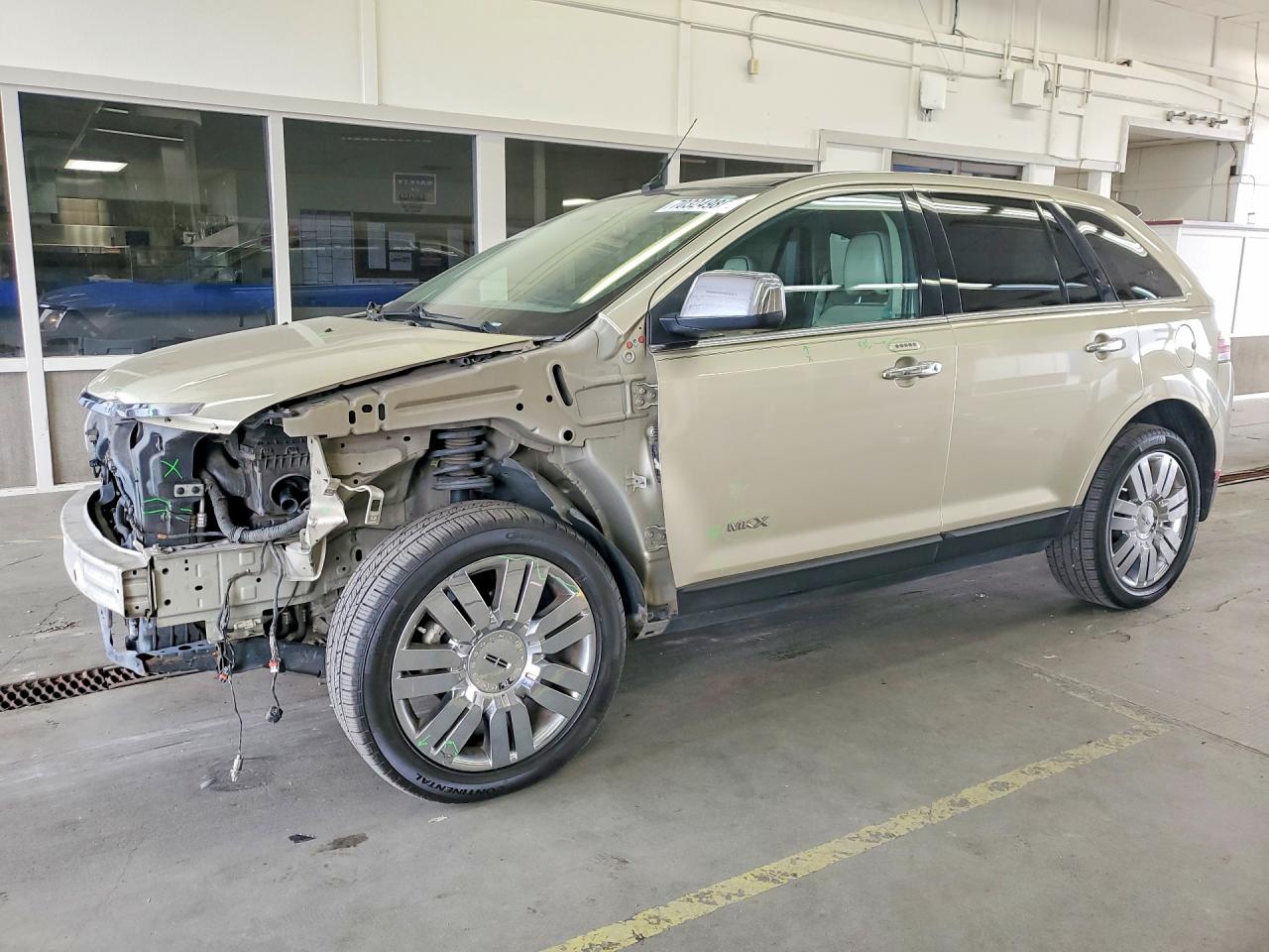 Photo of the 2010 LINCOLN MKX