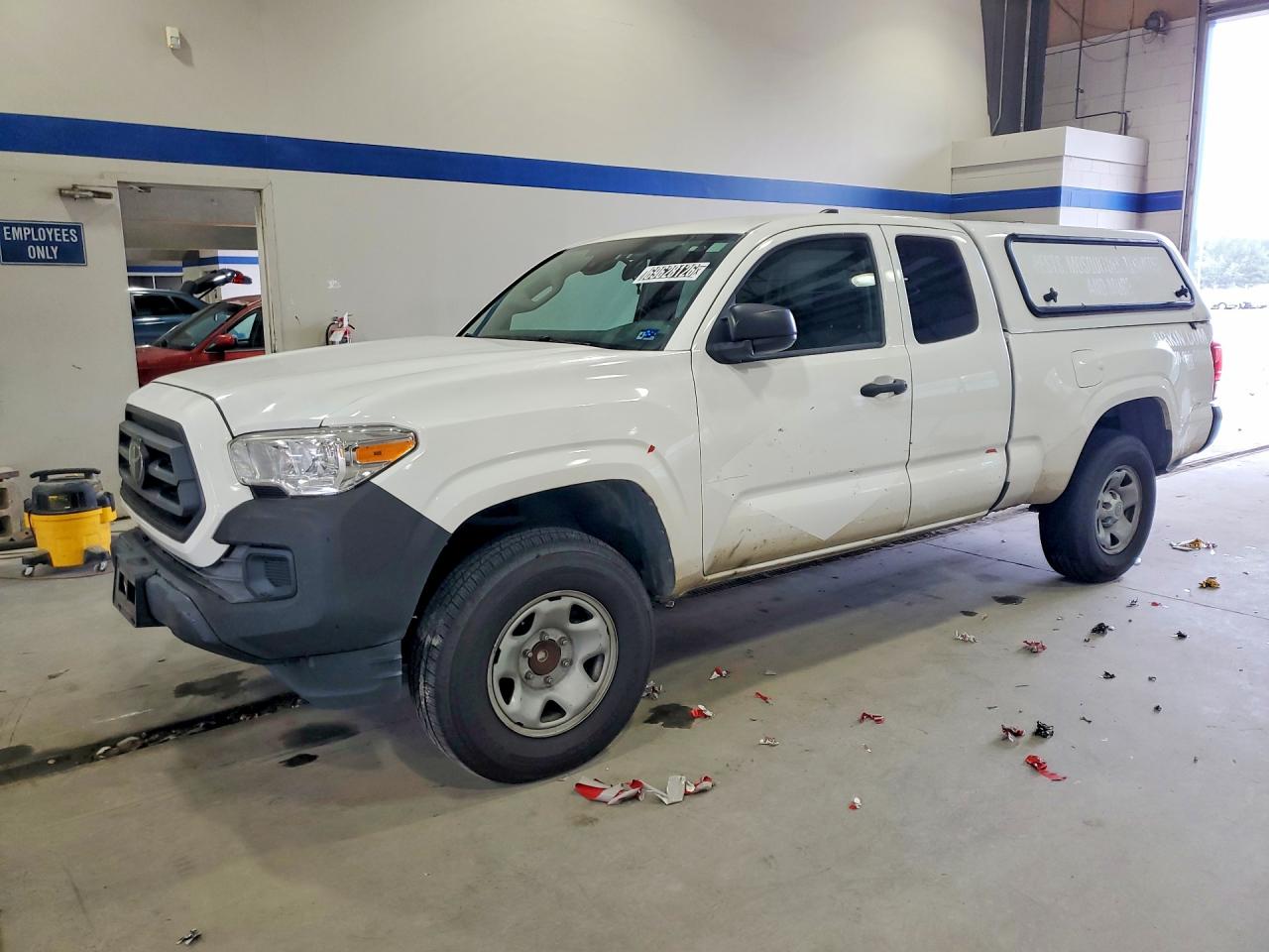 Photo of the 2022 TOYOTA TACOMA SR