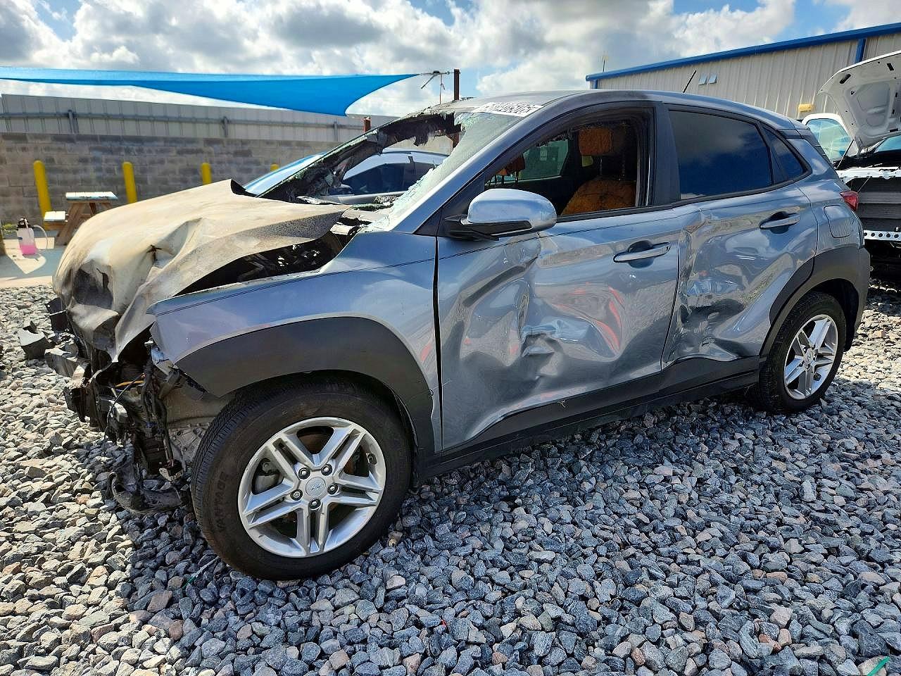 Photo of the 2021 HYUNDAI KONA SE
